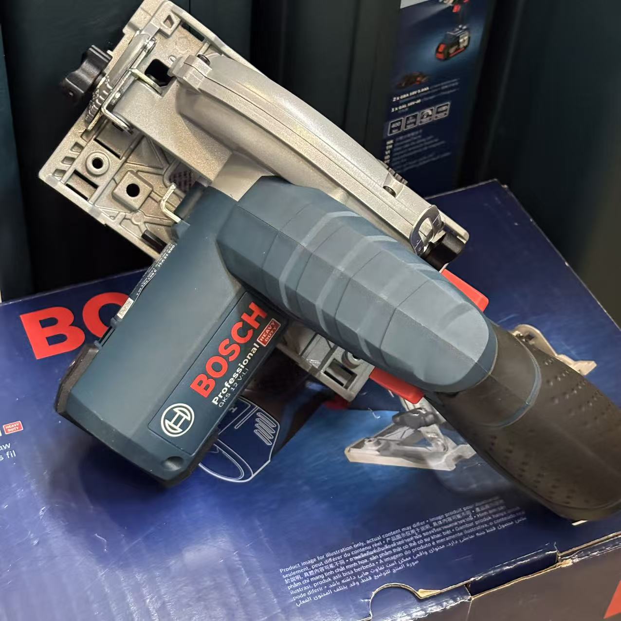 Power Tools For Woodworking - منشار دائري كهربائي لاسلكي BOSCH GKS